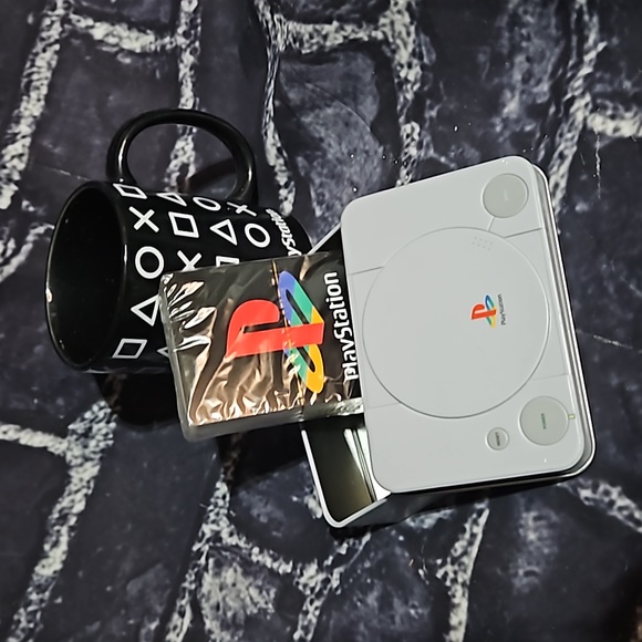 Playstation Bundle! Mug, Playing Cards & Tin.  NWOT - Picture 1 of 7